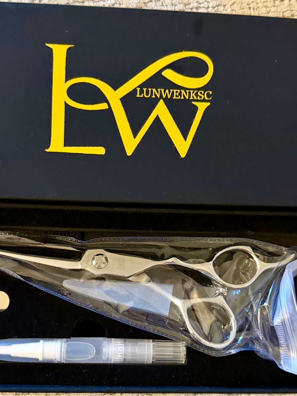 Silver Professional Hairdressing Scissors Set -